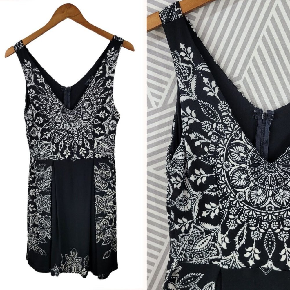 Venus Jewel Bling Collar Party Dress Size Small Geometric black White Mandala